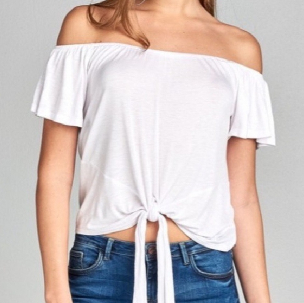 Tie front, off-the-shoulder top